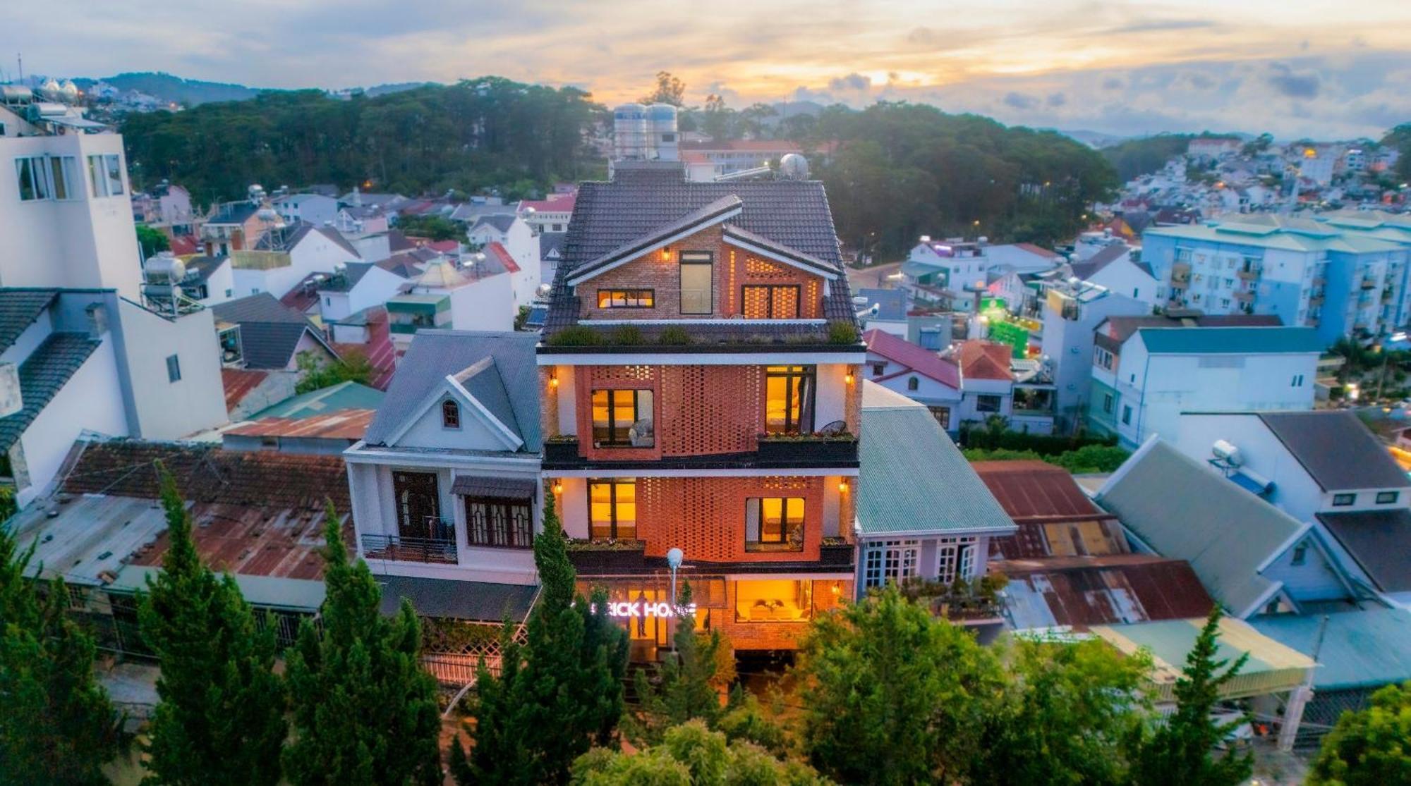 The Brick Home Dalat Exterior photo